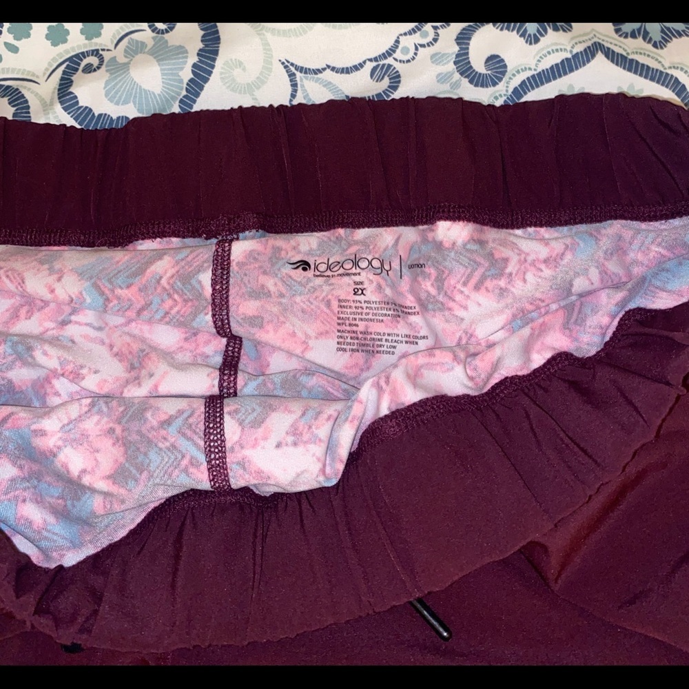 Work out shorts - Picture 3 of 5